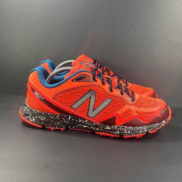 New Balance Other - New Balance Trail Runners 910V2 Mens 10.5 Orange
